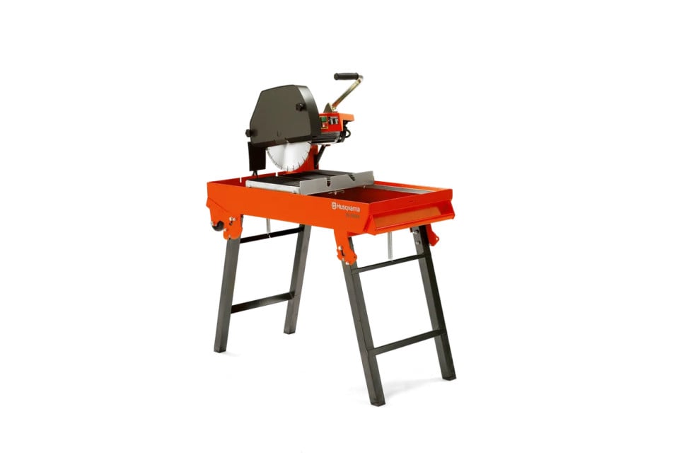 Masa taiat placi ceramice Husqvarna TS 350 E, 3hp, 230V (EU), 2.2 kW, disc 350 mm, adancime taiere 100mm, lungime taiere 700 mm, 92kg Masa taiat placi ceramice Husqvarna TS 350 E, 3hp, 230V (EU), 2.2 kW, disc 350 mm, adancime taiere 100mm, lungime taiere 700 mm, 92kg